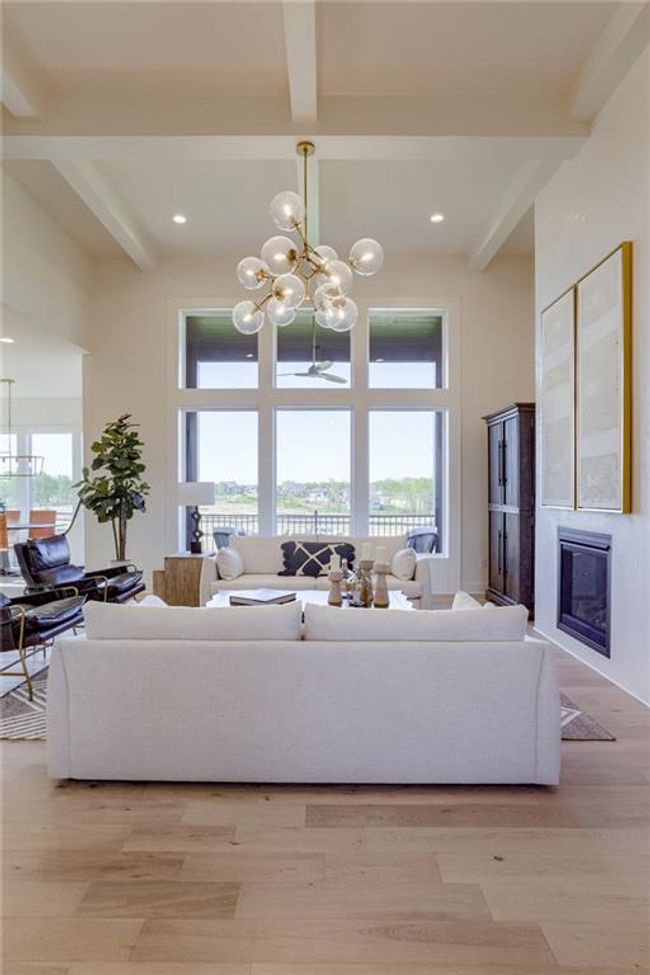 17500 Acton St, House other with 5 bedrooms, 6 bathrooms and null parking in Overland Park KS | Image 7