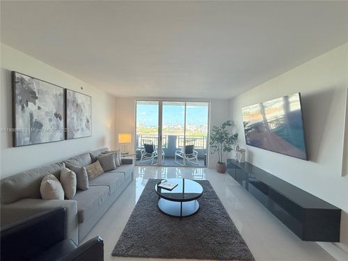 apt-909-90 Alton Rd, Miami Beach, FL, 33139-6880 | Card Image