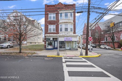336-338 Avenue C, Bayonne, NJ, 07002-7129 | Card Image