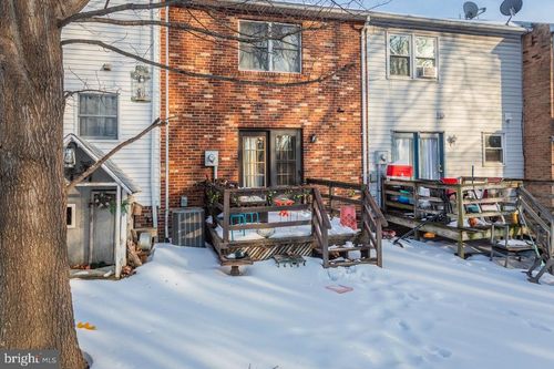 860 Vine St, Harrisonburg, VA, 22802-4968 | Card Image