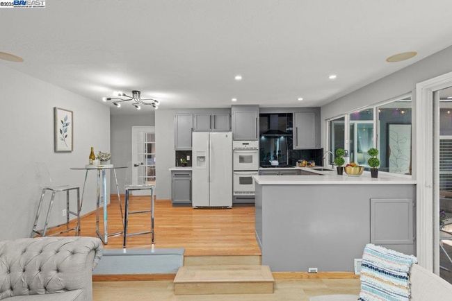 9797 Davona Dr, House other with 4 bedrooms, 2 bathrooms and 2 parking in San Ramon CA | Image 11