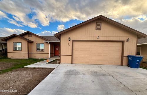 641 Megan Way, Fallon, NV, 89406-3157 | Card Image