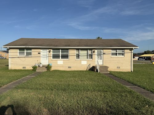 115 Ten Throw Dr, Lebanon, TN, 37087-4395 | Card Image
