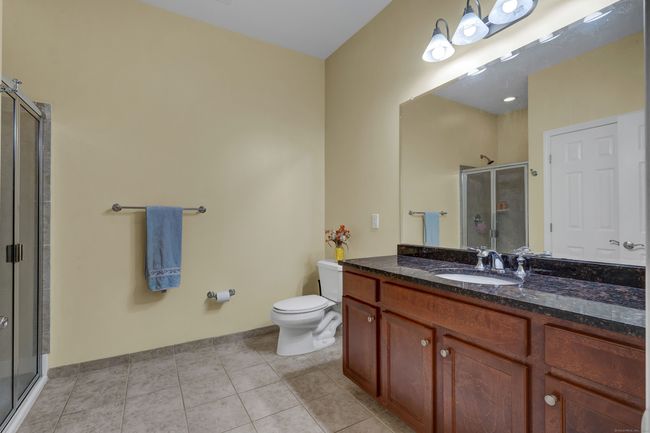 UNIT-211 - 1 King Philip Dr, Condo with 2 bedrooms, 2 bathrooms and null parking in West Hartford CT | Image 21