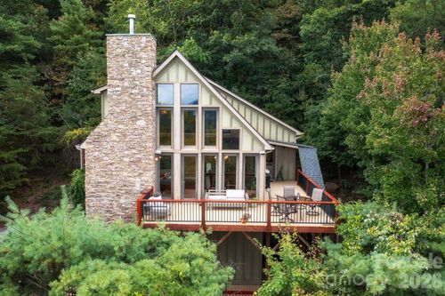 130 Black Oak Dr, Asheville, NC, 28804-1834 | Card Image