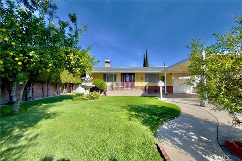 6118 Bellingham Ave, North Hollywood, CA, 91606-4606 | Card Image