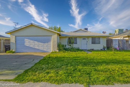 1741 Hickory Avenue, Livingston, CA, 95334 | Card Image