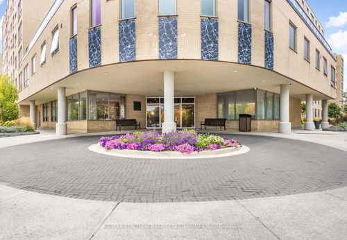 404-326 Major Mackenzie Dr E, Richmond Hill, ON, L4C8T4 | Card Image
