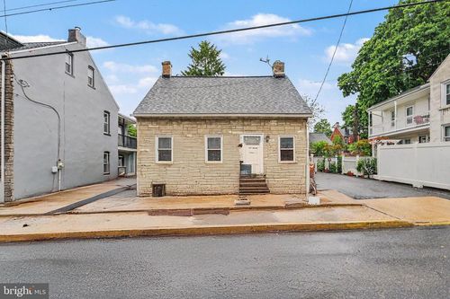 523 High Street, LANCASTER, PA, 17603 | Card Image
