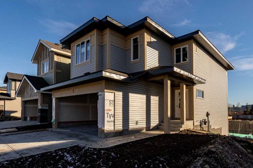 79 Saddlebred Pl, Cochrane, AB, T4C3E7 | Card Image