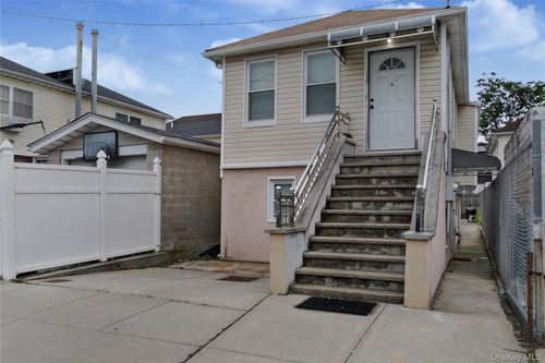 6940 Gouverneur Ave, Arverne, NY, 11692-1057 | Card Image