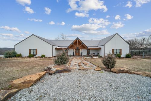 5086 N 427 Road, Pryor, OK, 74361 | Card Image