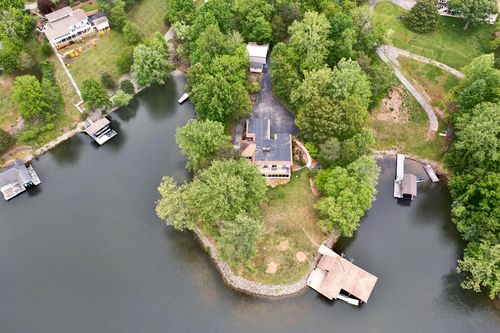 1060 Carters Island Rd, Goodview, VA, 24095 | Card Image