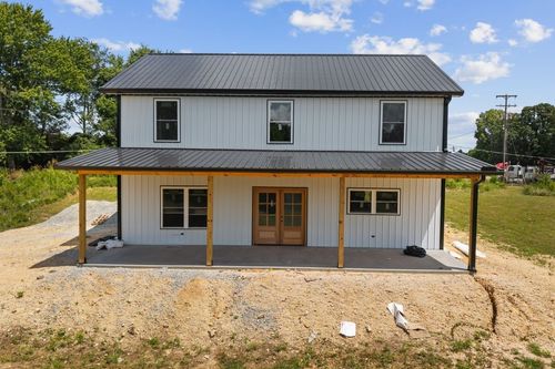 133 Webb Ave, Hohenwald, TN, 38462-2420 | Card Image