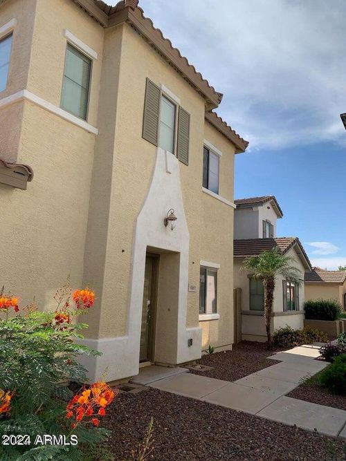 4661 E Laurel Ave, Gilbert, AZ, 85234-7851 | Card Image