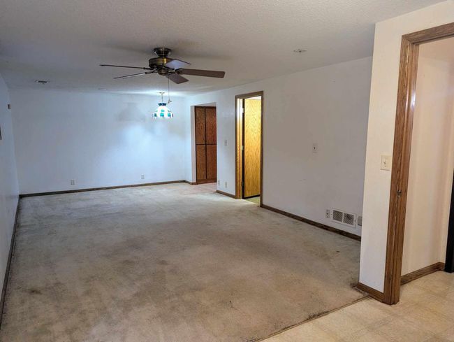 Lower level walk out family room | Image 27