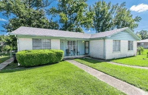 615 Brierly &Amp; 618 New Castle, Sherwood, AR, 72120 | Card Image