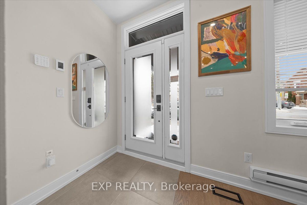 Residential in Vanier and Kingsview Park 3