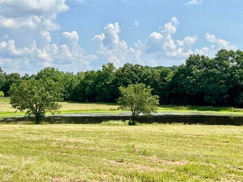 632 Andrew Cir, Roundhill, KY, 42275-8400 | Card Image