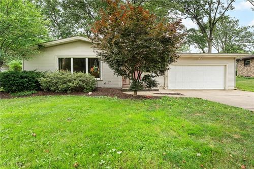 730 Charldon Ave Sw, Massillon, OH, 44646-3910 | Card Image