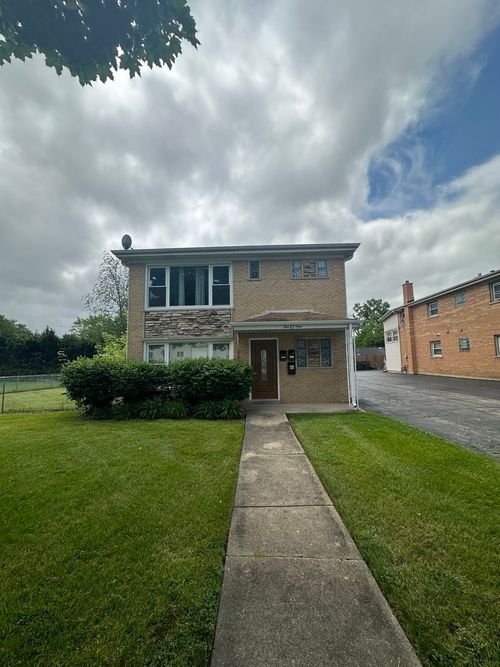 a-109 Central Ave, Roselle, IL, 60172-1963 | Card Image
