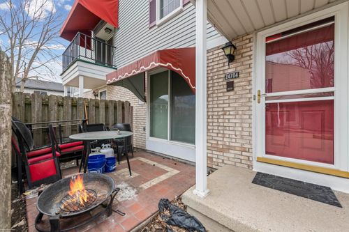 24704 Meadow Ln, Harrison Township, MI, 48045-3134 | Card Image