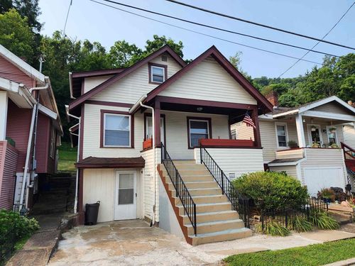 1111 Fort Henry Avenue, Wheeling, WV, 26003 | Card Image