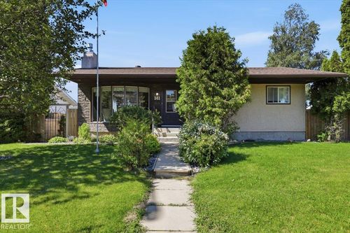 141 Green Ash Dr, Wetaskiwin, AB, T9A2H7 | Card Image