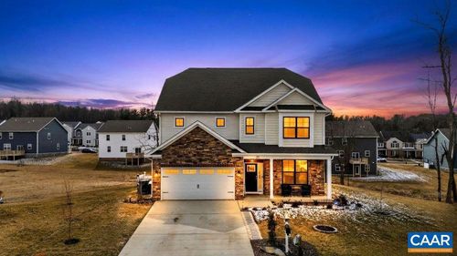 20 Avonwoods Ct, STAUNTON, VA, 24401-5815 | Card Image