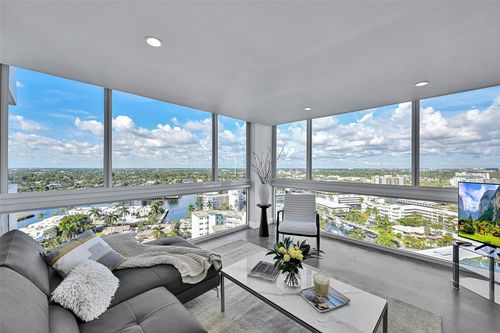 18e-2715 N Ocean Blvd, Fort Lauderdale, FL, 33308-7546 | Card Image