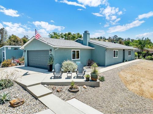 1852 El Cajon Ln, Ramona, CA, 92065-3302 | Card Image