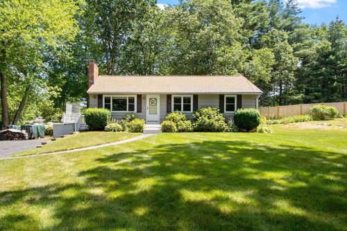 9 Elm Rd, Westford, MA, 01886-1808 | Card Image