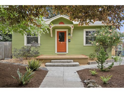 2023 Ne Highland St, Portland, OR, 97211-5322 | Card Image