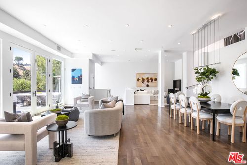 1642 Lindacrest Dr, Beverly Hills, CA, 90210 | Card Image