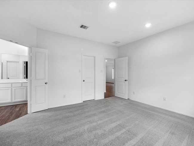 2011 Heather Ridge Way, House other with 4 bedrooms, 2 bathrooms and 3 parking in Rosenberg TX | Image 11