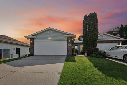 450 Concord Drive, Oregon, WI, 53575 | Card Image