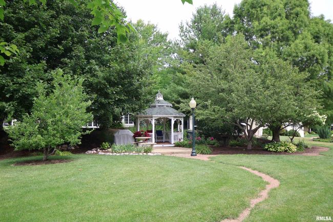 5610 W Woodbriar Ln, House other with 4 bedrooms, 4 bathrooms and null parking in Peoria IL | Image 12