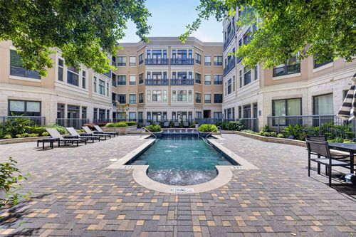 3210-1901 Post Oak Blvd, Houston, TX, 77056-3937 | Card Image