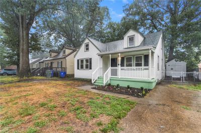 6131 Alexander Street, House other with 3 bedrooms, 2 bathrooms and null parking in Norfolk VA | Image 2