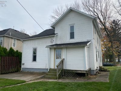 420 W Maple Street, House other with 3 bedrooms, 1 bathrooms and 2 parking in Willard OH | Image 3