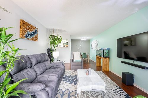 222-3411 Springfield Dr, Richmond, BC, V7E1Z1 | Card Image