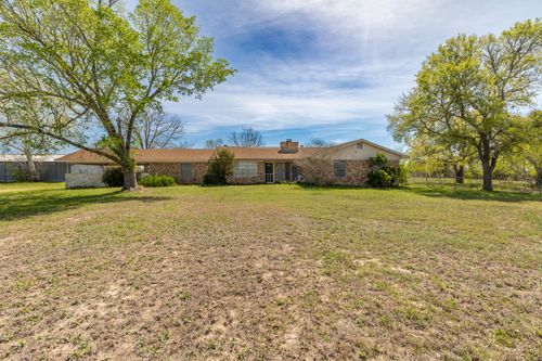 212 Halstedt Rd, La Grange, TX, 78945-4720 | Card Image
