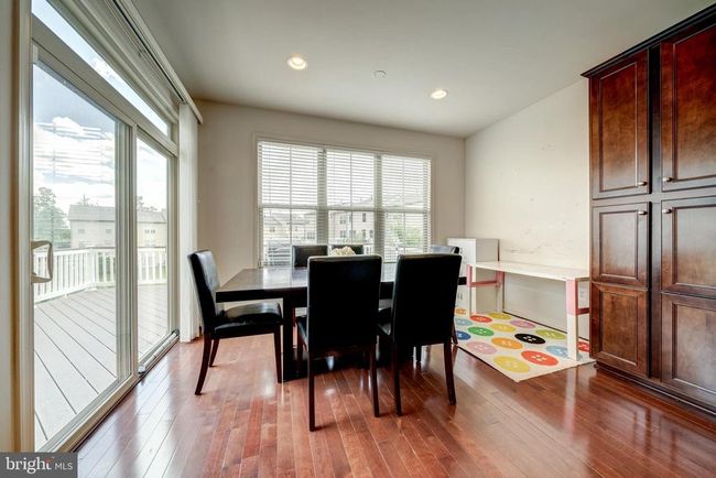 23314 Tradewind Dr, Townhouse with 3 bedrooms, 4 bathrooms and null parking in BRAMBLETON VA | Image 20