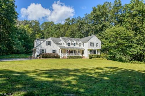 35 Mount Lebanon Rd, Long Valley, NJ, 07853-3631 | Card Image