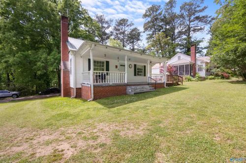 3 Edgemont Dr, Gadsden, AL, 35904-1405 | Card Image