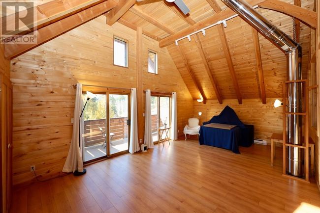 3483 Highway 95, House other with 10 bedrooms, 8 bathrooms and 20 parking in Parson BC | Image 9