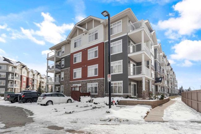 6304 - 155 Skyview Ranch Way Ne, Home with 2 bedrooms, 2 bathrooms and 2 parking in Calgary AB | Image 4