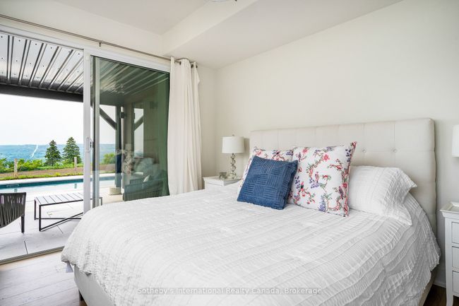 2566 5 Th Line, House other with 4 bedrooms, 3 bathrooms and 4 parking in Creemore ON | Image 31