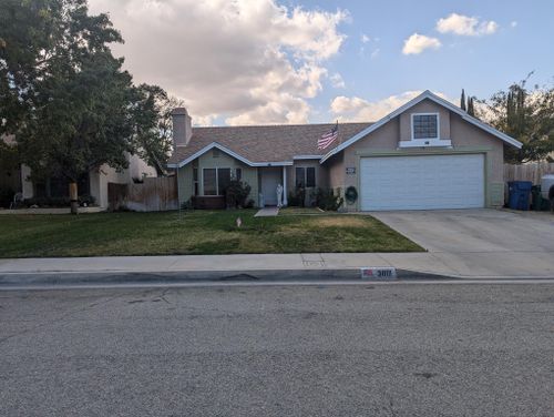 38111 Meadow Wood Street, Palmdale, CA, 93552 | Card Image