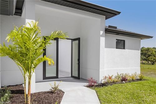 835 Glen Coy Ave, Lehigh Acres, FL, 33974 | Card Image